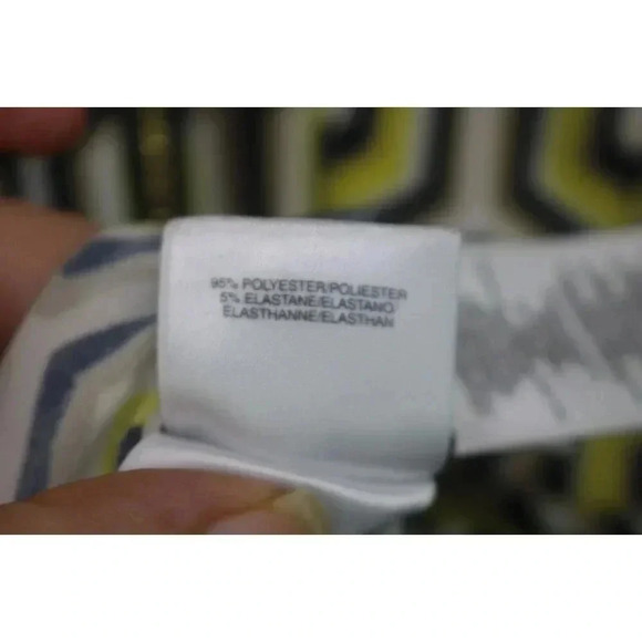 Ann Klein Full Zip Geometric Roll-Tab Sleeves Silky Top-Size Large - Picture 9 of 11